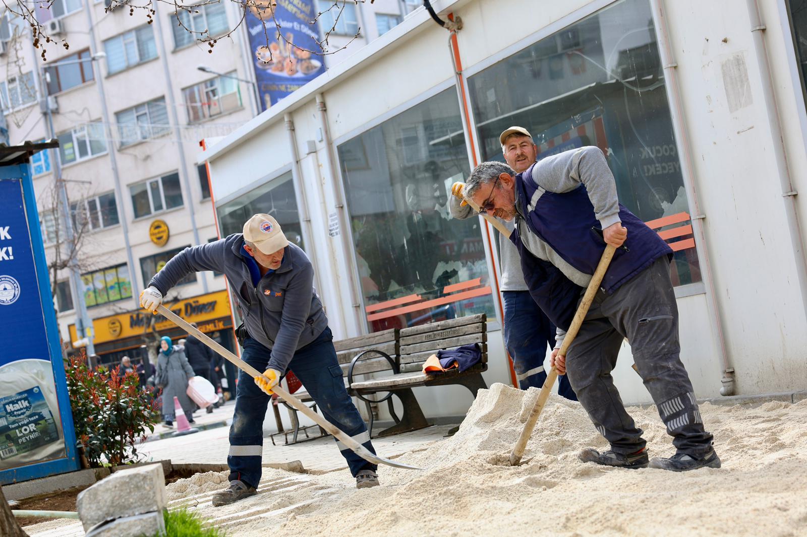 Çarşı Meydanı’nda Estetik Düzenleme