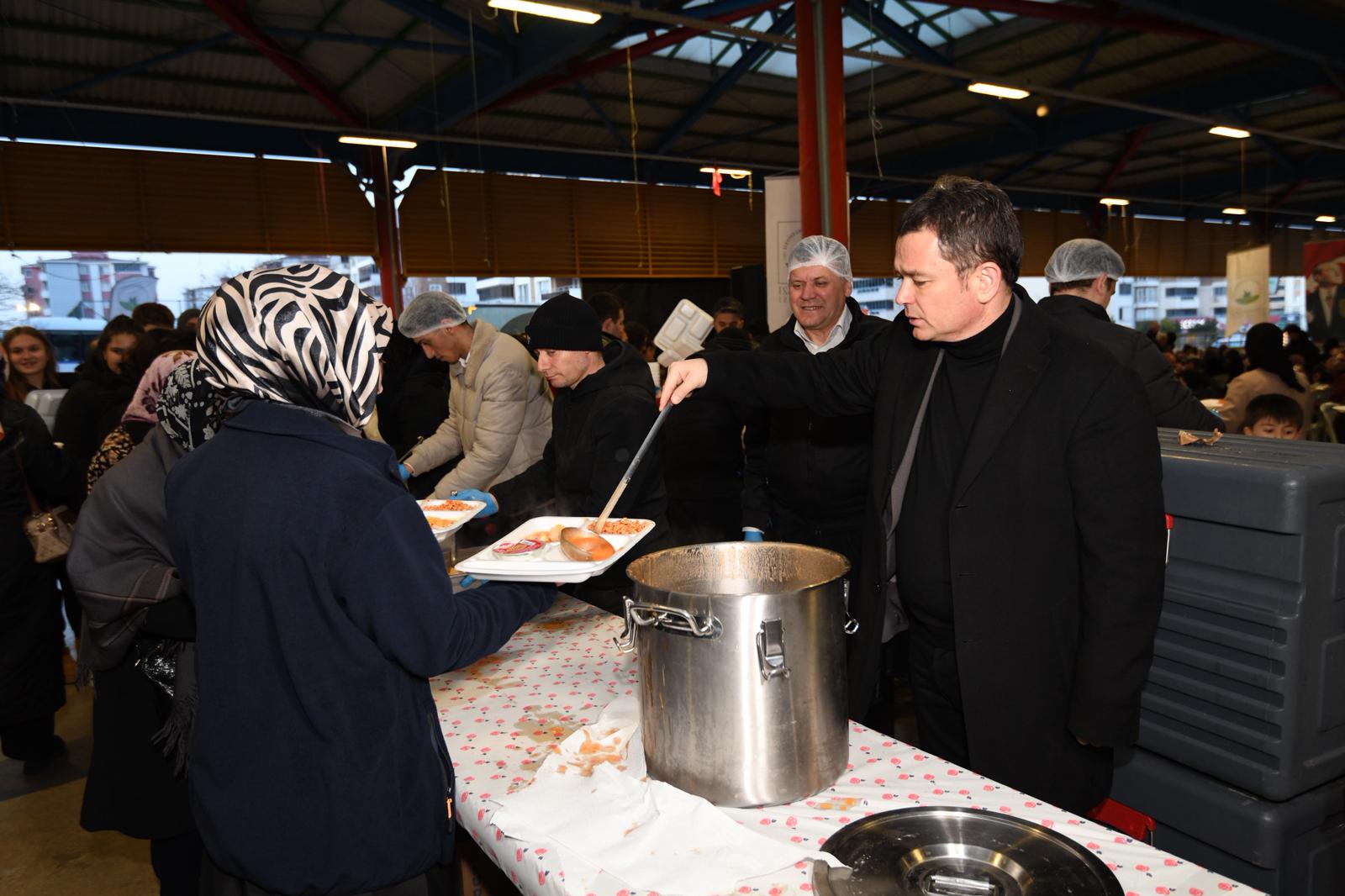 Osmangazi’de Gönül Sofrası Hamitler Mahallesi’nde Kuruldu