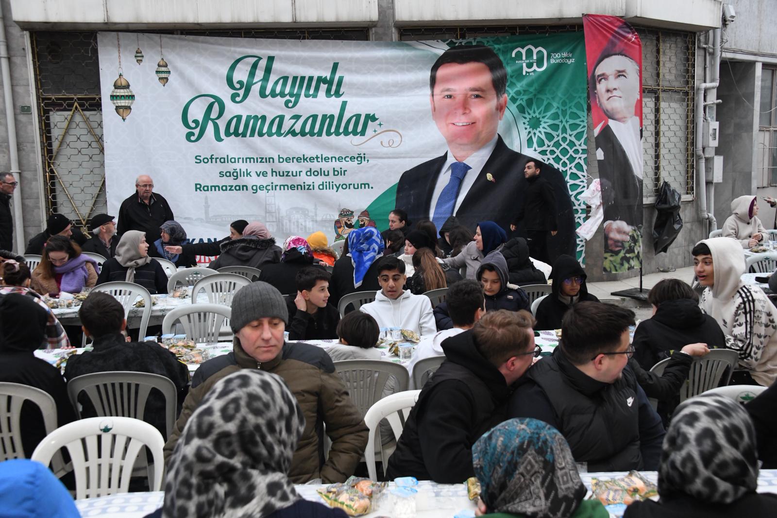 Osmangazi’de Ramazan’ın Son Sofrası Gülbahçe’de Kuruldu