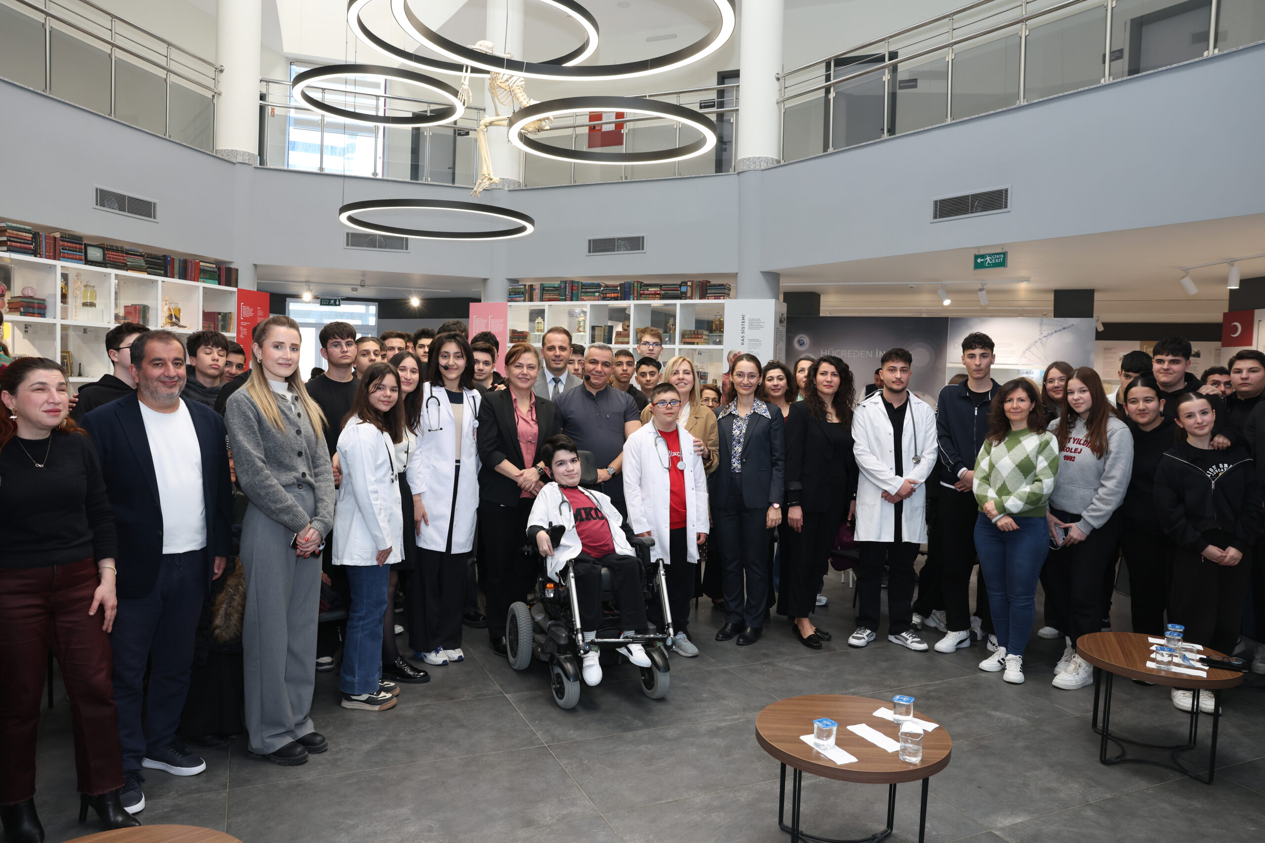 Başkan Şadi Özdemir’den sağlık çalışanlarına teşekkür