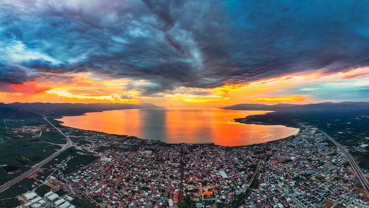 İznik Bayrama Hazır