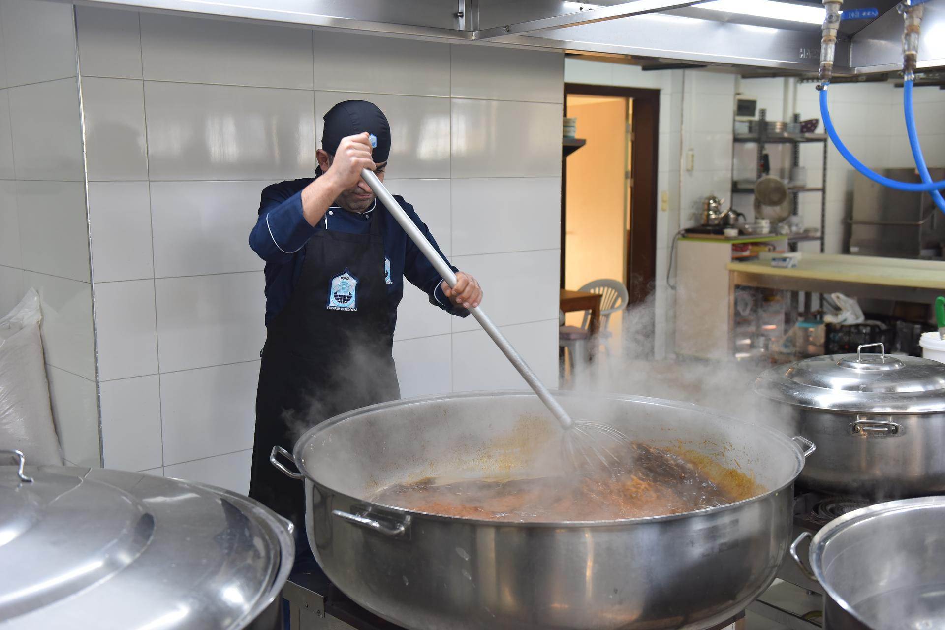 RAMAZAN RUHU YILDIRIM’DA YAŞATILIYOR