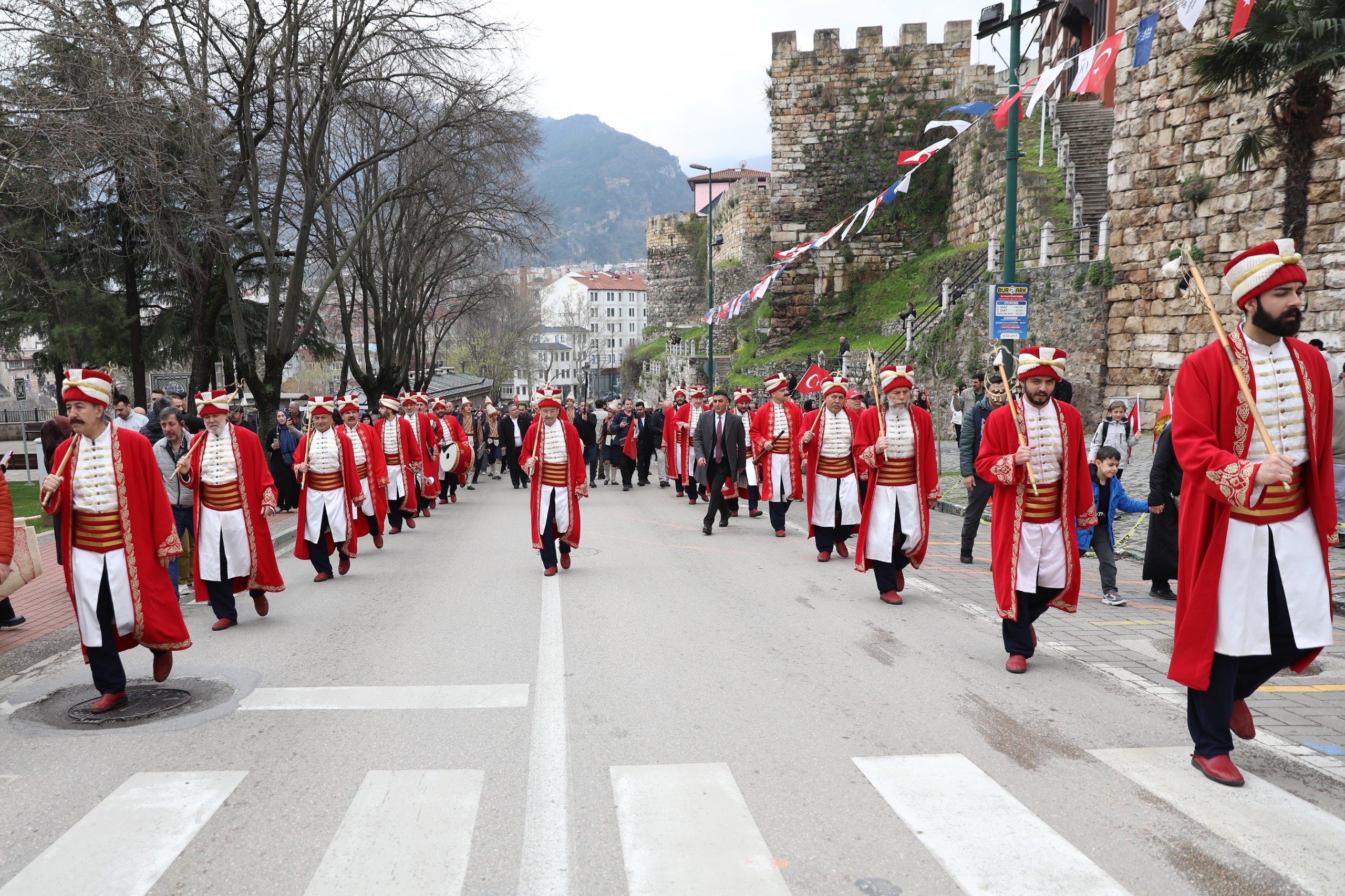 Bursa’da fethin 700. yılına yoğun ilgi