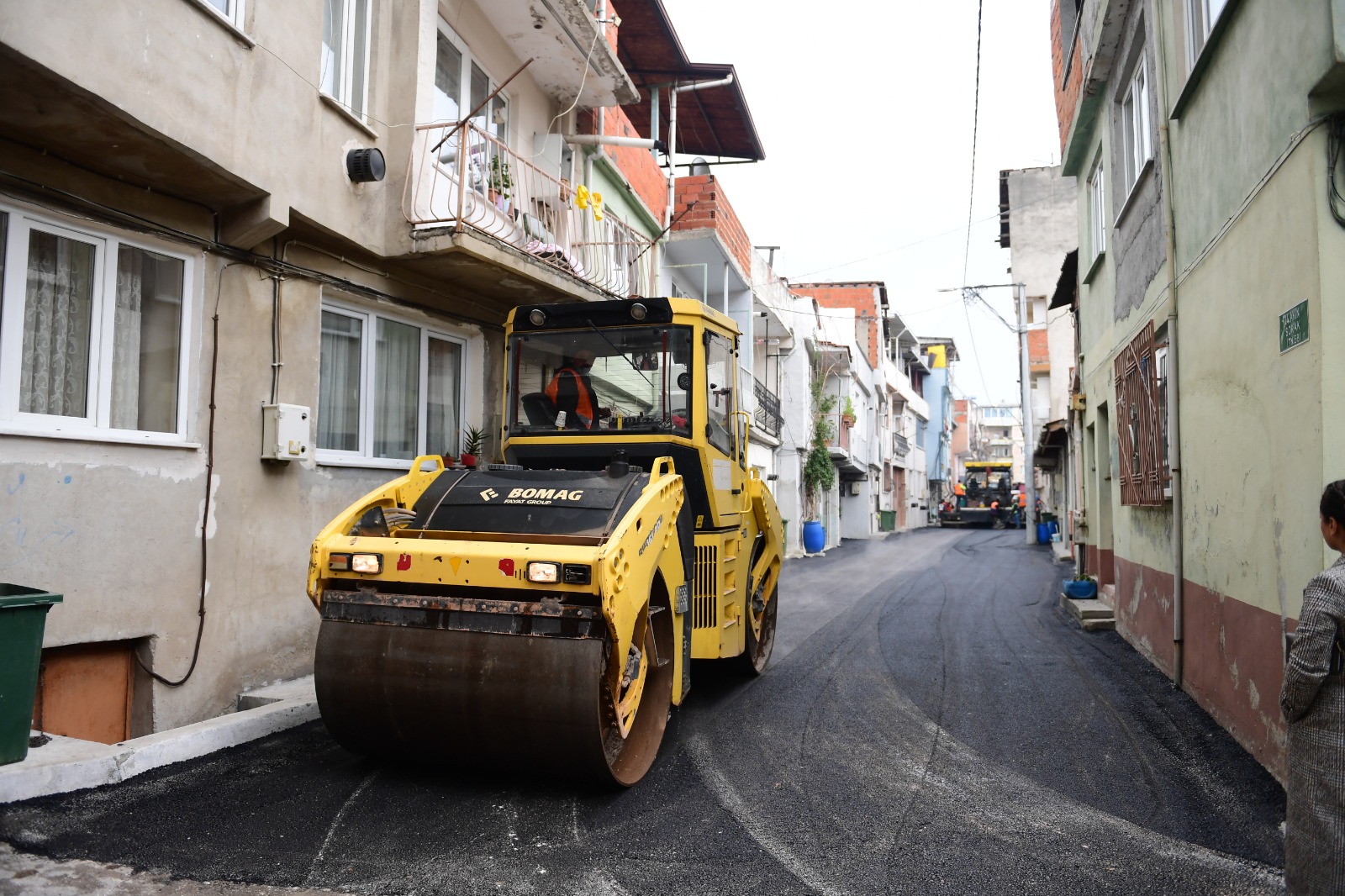 Osmangazi Belediyesi Asfalt Yenileme Çalışmalarını Sürdürüyor