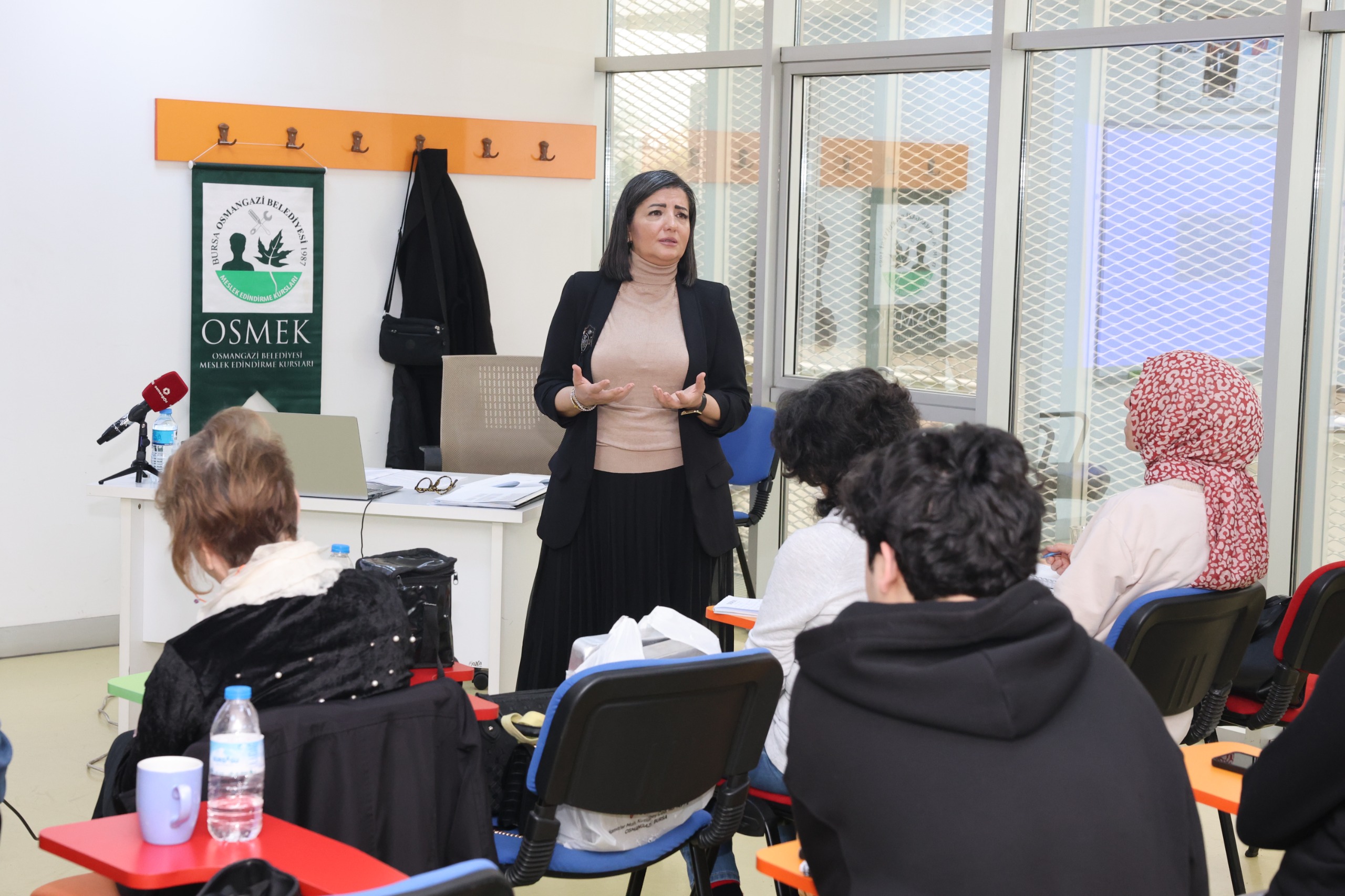 Osmangazi Belediyesi Girişimci Adaylarını Yarınlara Hazırlıyor